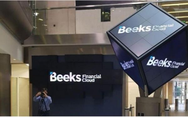 beeks