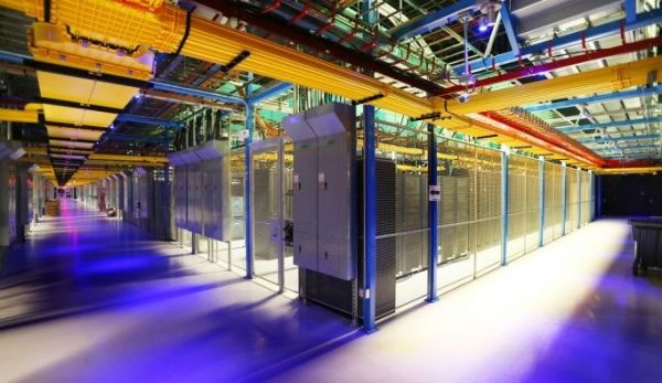 Equinix公司连接近200个数据中心，打造全球数据中心互联平台